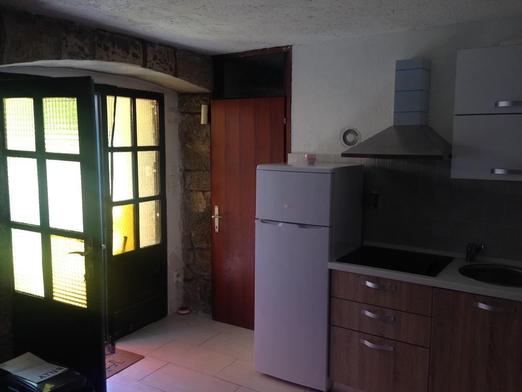 Chateau Lili Apartments Kornić Extérieur photo