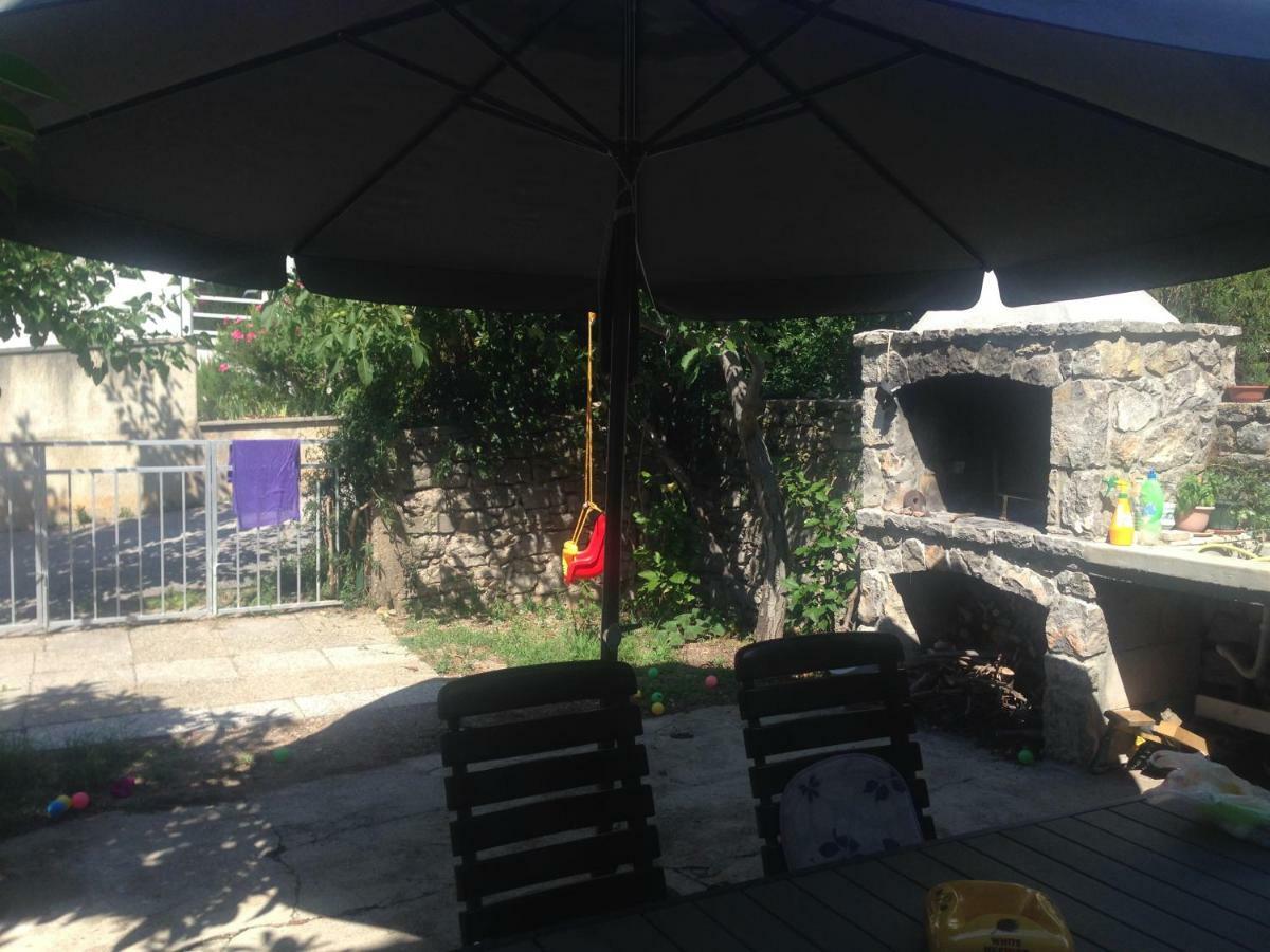 Chateau Lili Apartments Kornić Extérieur photo